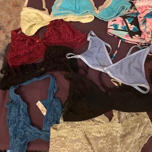 Whole lot of 2- 🛀 bathing suit 👙 and tons of bras and panties